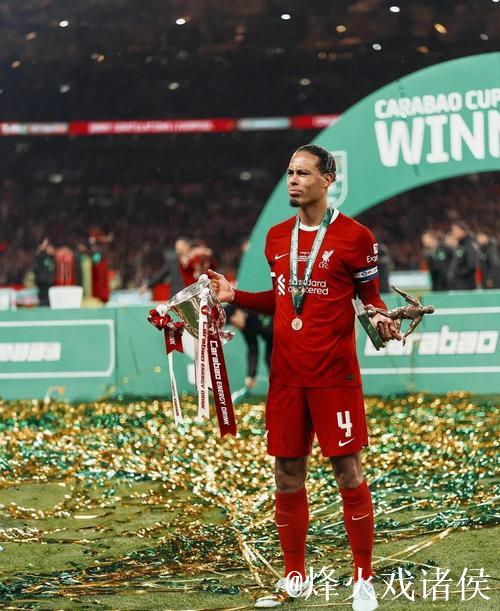 欧冠-范戴克重大失误 利物浦主场不敌埃因霍温 欧冠-范戴克重大失误 利物浦主场不敌埃因霍温